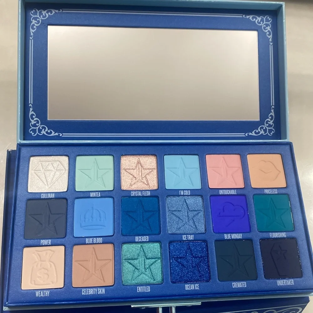 Blue blood eye shadow palette‎ by Jeffree Starr